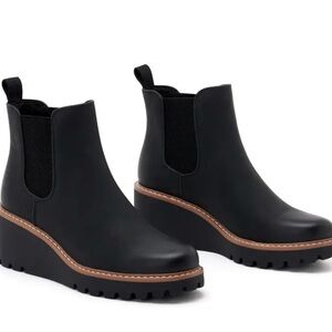 Women’s black booties